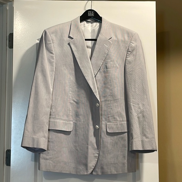 Jos. A. Bank Light Gray and White Stripe Suit Jacket size 48R - Picture 2 of 12